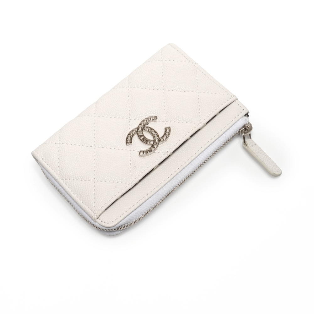 CHANEL White Caviar Leather Wallet - Picture 8 of 11